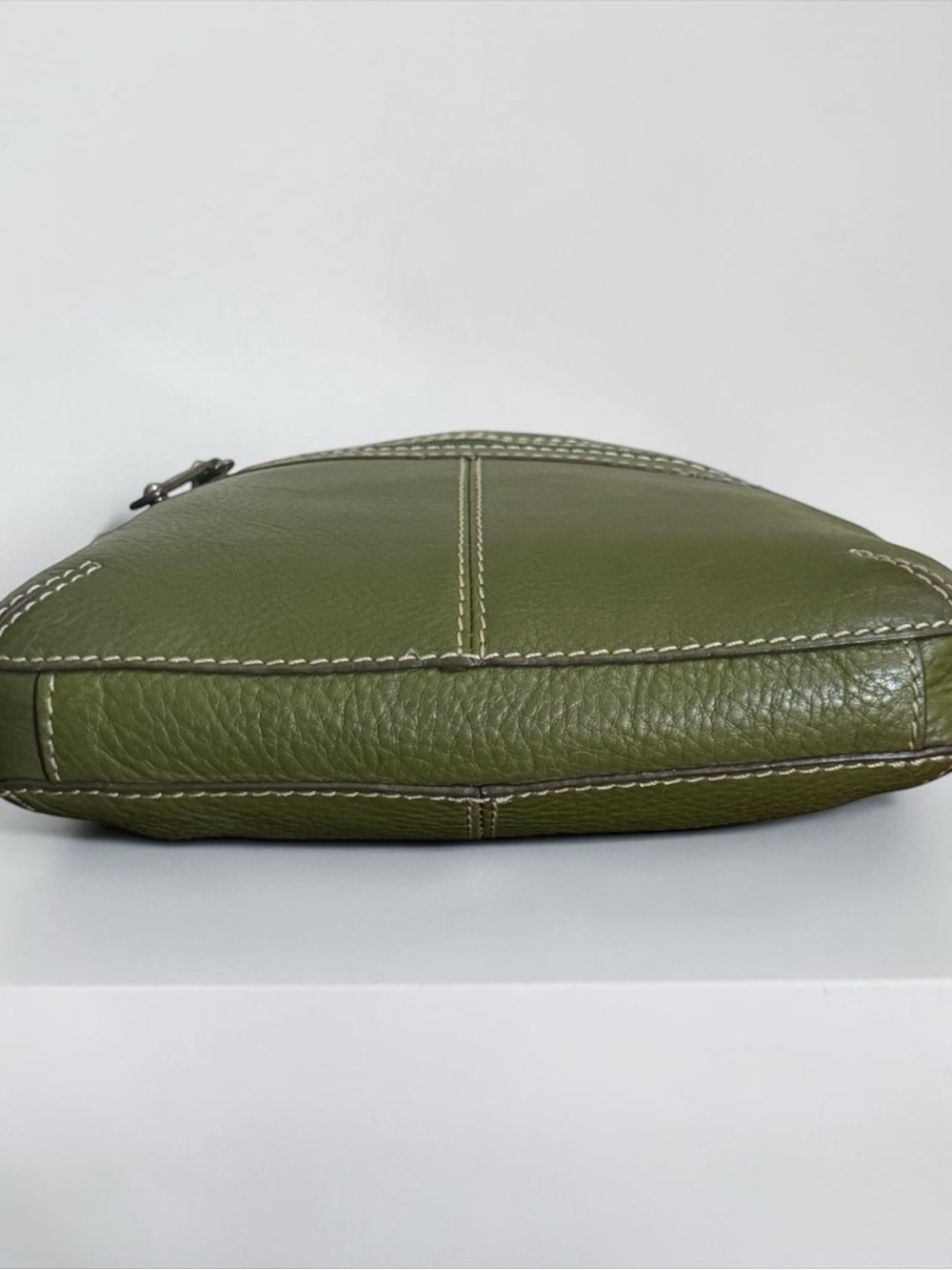 Fossil Olive Green Pebbled Leather Crossbody Bag! - Picture 5 of 14
